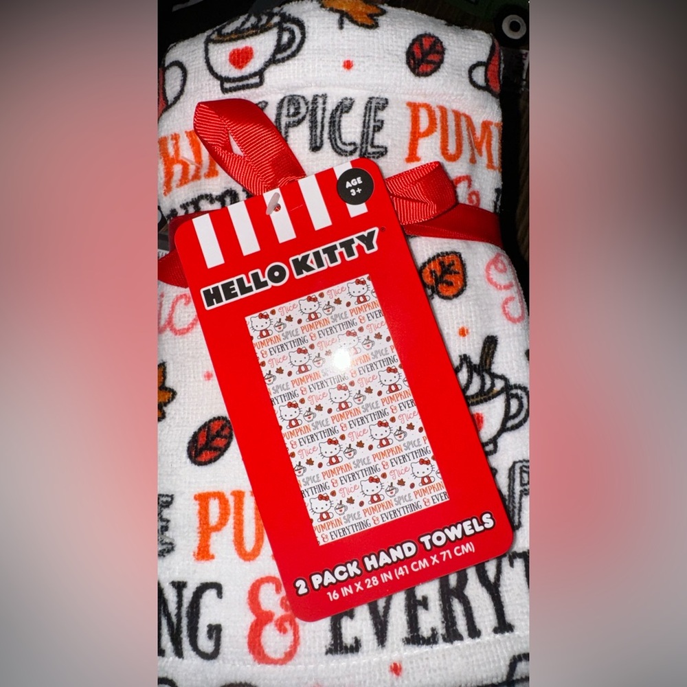 HELLO KITTY Fall Pumpkin spice & Everything nice Latte Kitchen towel set